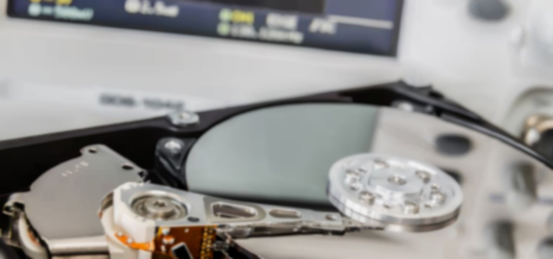 Wir retten Ihre Daten mit bester Technik!